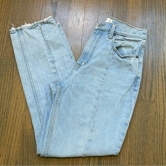 Abercrombie & Fitch Curve Love Ultra High Rise 90s Straight Front Slit - Picture 1 of 11